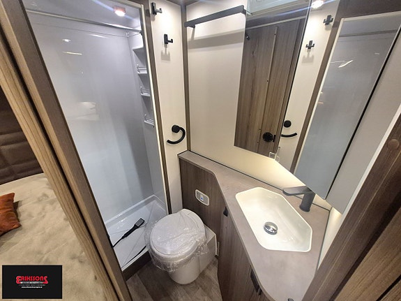 Kabe Travel Master Royal X 810 LXL 5 of 17