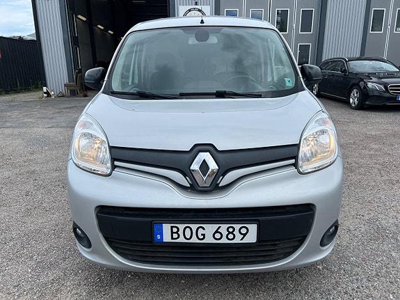 Renault Kangoo Express 2 of 5