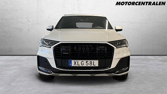 Audi Q7 10 of 21