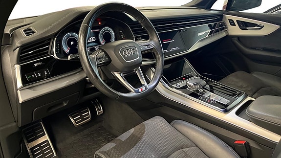 Audi Q7 16 of 21