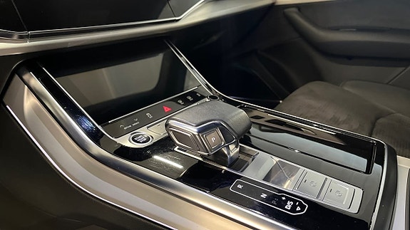 Audi Q7 20 of 21