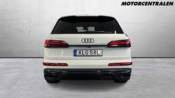 Audi Q7 13 of 21