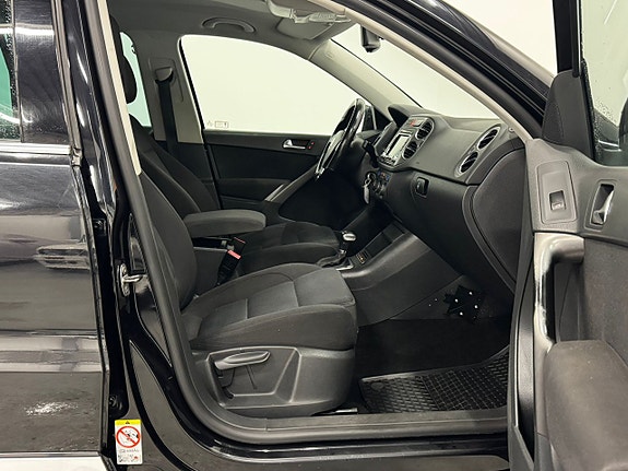 Volkswagen Tiguan 14 of 19