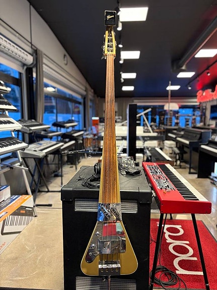 Product image 4 of 9