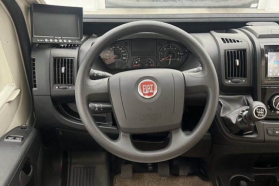 Pilote Campervan Fiat KÖK/DUSCH Solcell Stödben Fukttestad 12 of 22