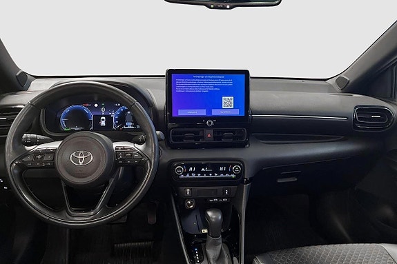 Toyota Yaris 10 of 13