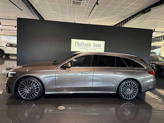 Mercedes-Benz E300 e 2 of 18