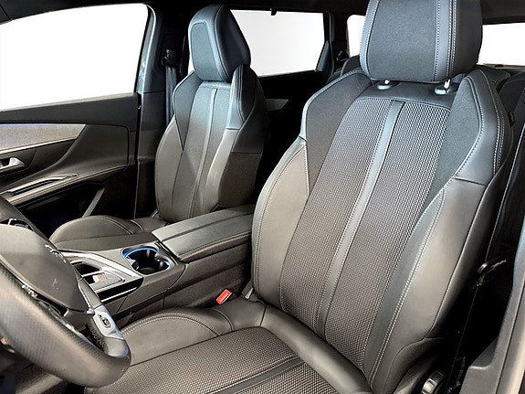 Peugeot 5008 6 of 16