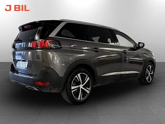 Peugeot 5008 4 of 5