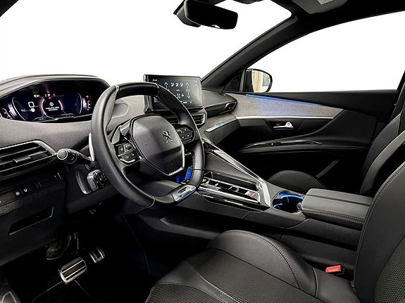 Peugeot 5008 5 of 5