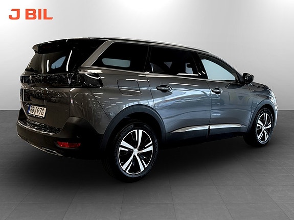 Peugeot 5008 4 of 16