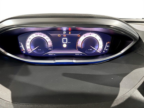 Peugeot 3008 8 of 15