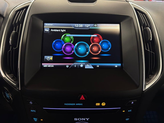 Ford S-MAX 23 of 27