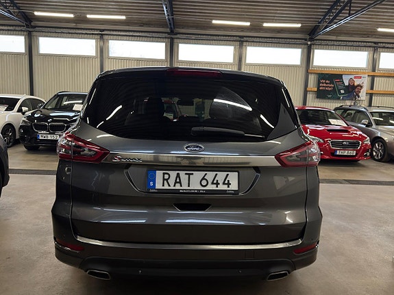 Ford S-MAX 5 of 27