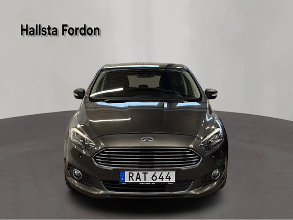 Ford S-MAX 2 of 27