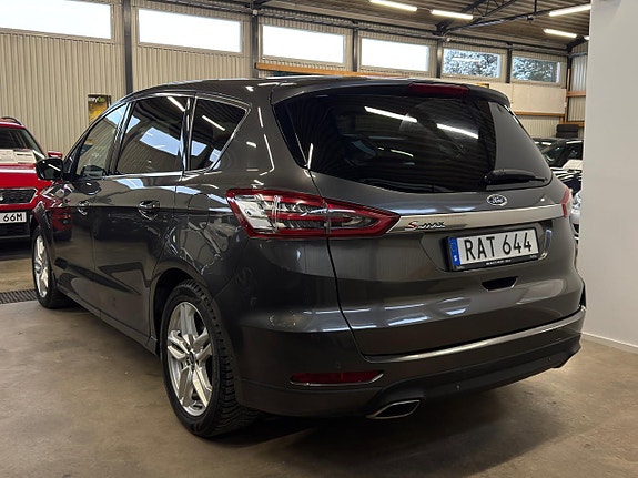 Ford S-MAX 4 of 27