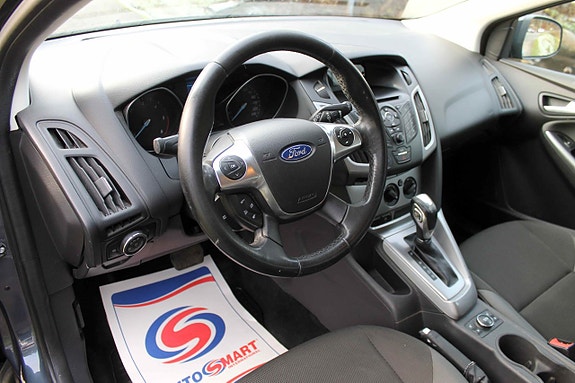 Ford Focus 3 of 4