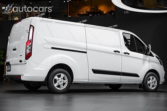 Ford Transit Custom 4 of 5