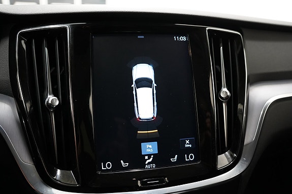 Volvo V60 14 of 21