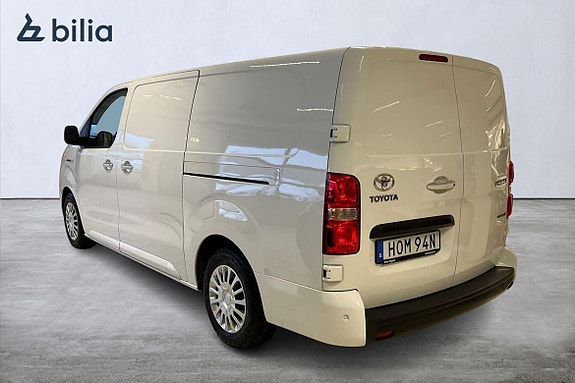 Toyota Proace 2 of 5
