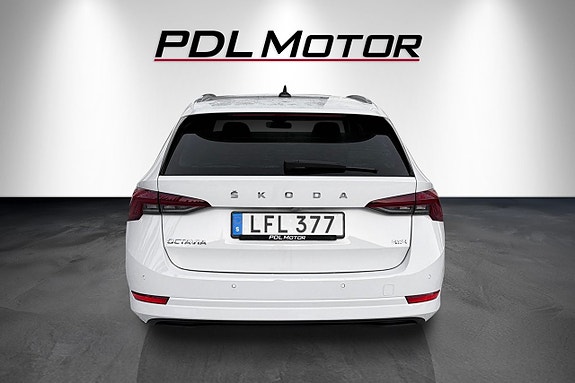Skoda Octavia 5 of 5