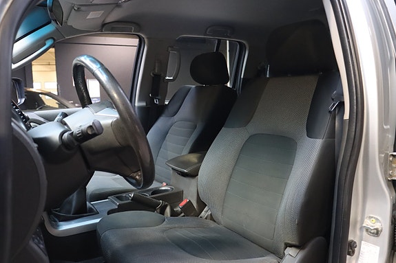 Nissan Navara 8 of 18