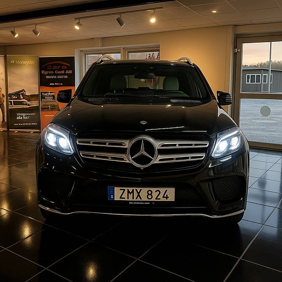 Mercedes-Benz GLS350 d 3 of 30