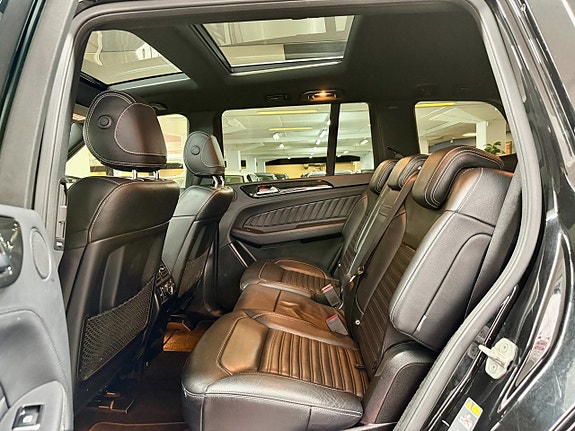 Mercedes-Benz GLS350 d 26 of 30