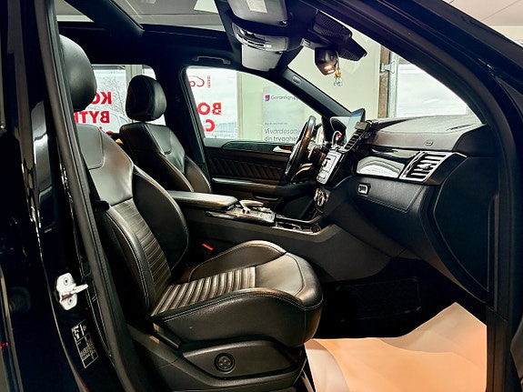 Mercedes-Benz GLS350 d 8 of 30