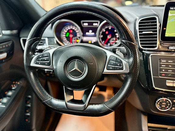 Mercedes-Benz GLS350 d 16 of 30