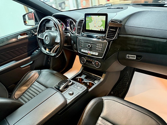 Mercedes-Benz GLS350 d 12 of 30