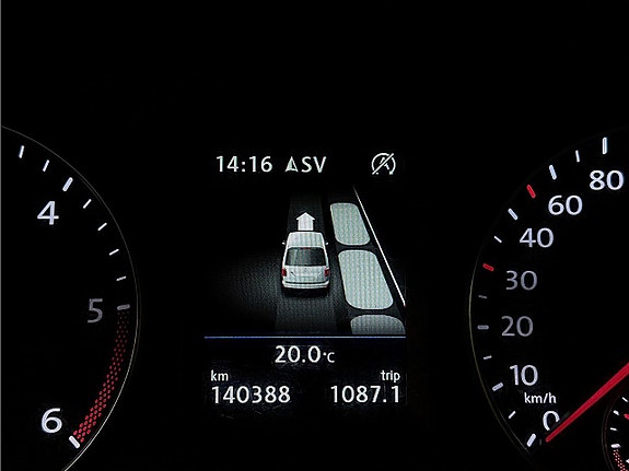 Volkswagen Caddy Maxi 14 of 27