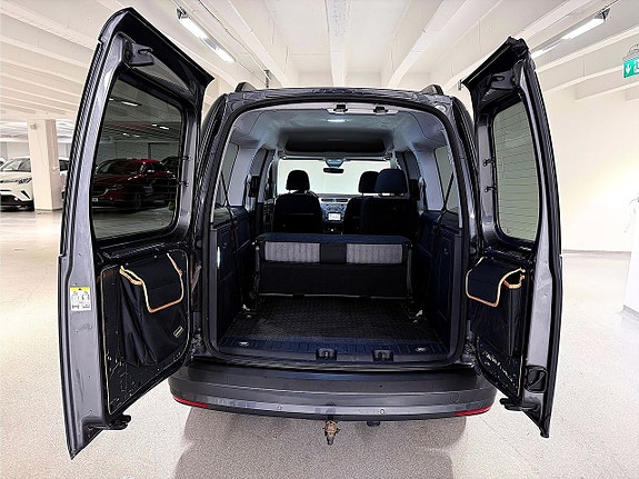 Volkswagen Caddy Maxi 27 of 27