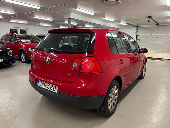 Volkswagen Golf-Serie 14 of 27