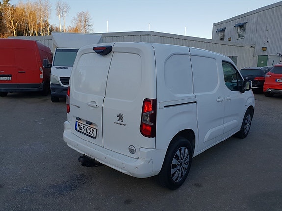 Peugeot Partner 3 of 5