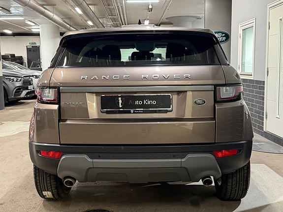 Land Rover Range Rover Evoque 4 of 5