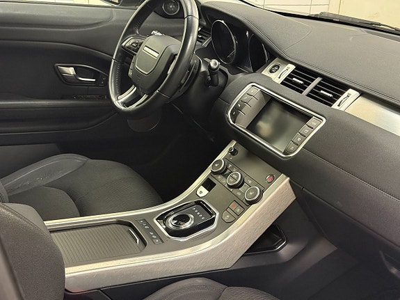 Land Rover Range Rover Evoque 12 of 13