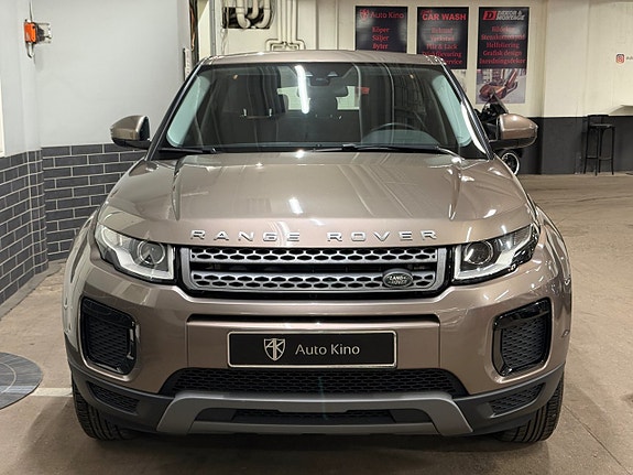 Land Rover Range Rover Evoque 5 of 5