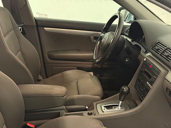 Audi A4 12 of 13