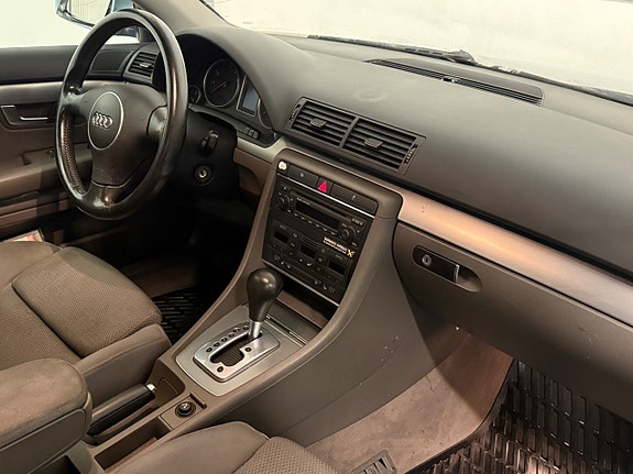 Audi A4 10 of 13