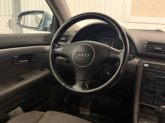 Audi A4 11 of 13