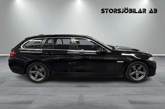 BMW 520 2 of 5