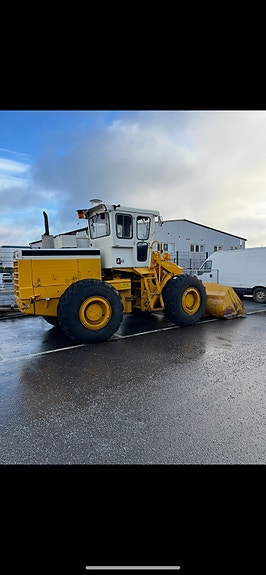 Case International H65 2 of 4