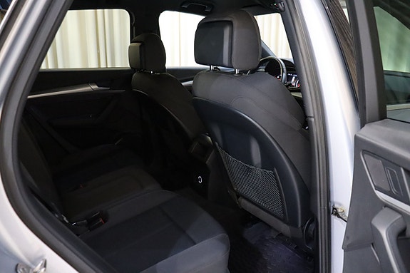 Audi Q5 12 of 27