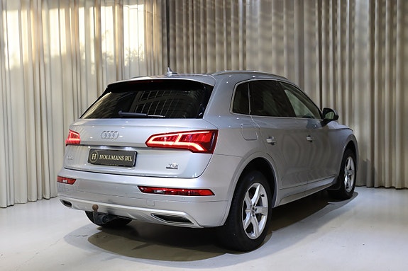 Audi Q5 11 of 27