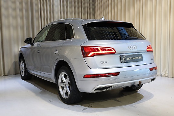 Audi Q5 7 of 27