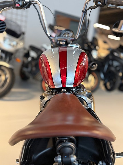 Triumph Bonneville Bobber 1200 7 of 11