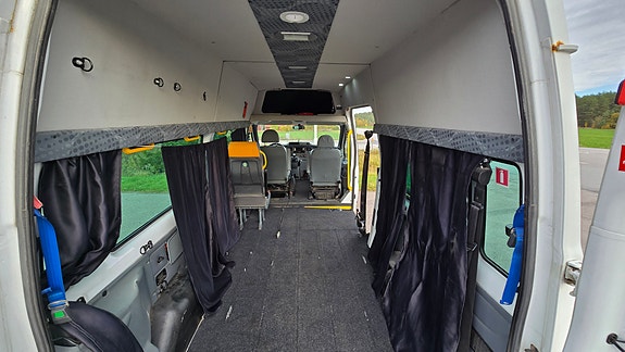 Ford Transit 5 of 5