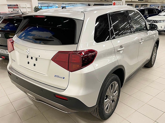 Suzuki Vitara 2 of 2
