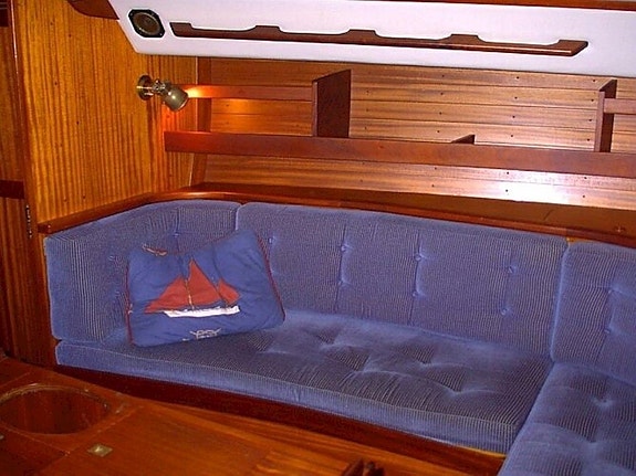 Sweden Yachts 41 Continental 6 of 6